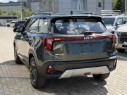 зеленый Kia Seltos 1.5 CVT (115 л.с.) 2026 фото 8