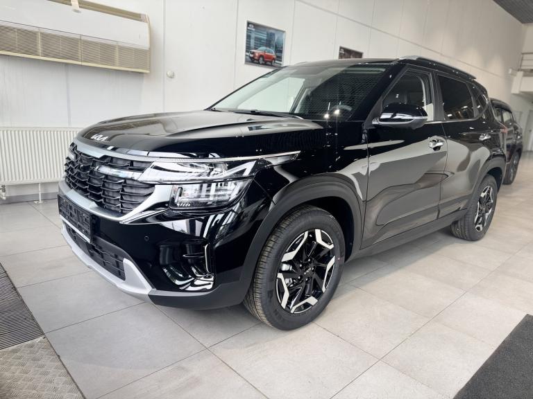 черный Kia Seltos 1.5 CVT (115 л.с.) 2026