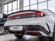 Белый Hyundai Sonata 2.0 AT (160 л.с.) 2026 фото 9